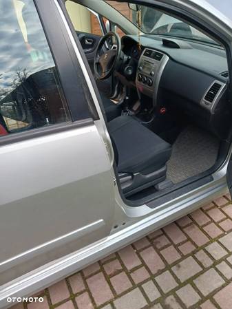 Suzuki Liana 1.6 Comfort - 4