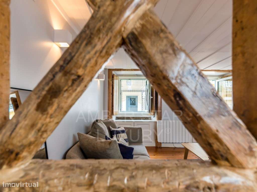 Apartamento T2 Remodelado na Freguesia da Estrela - Charme, Confort... - Grande imagem: 2/53