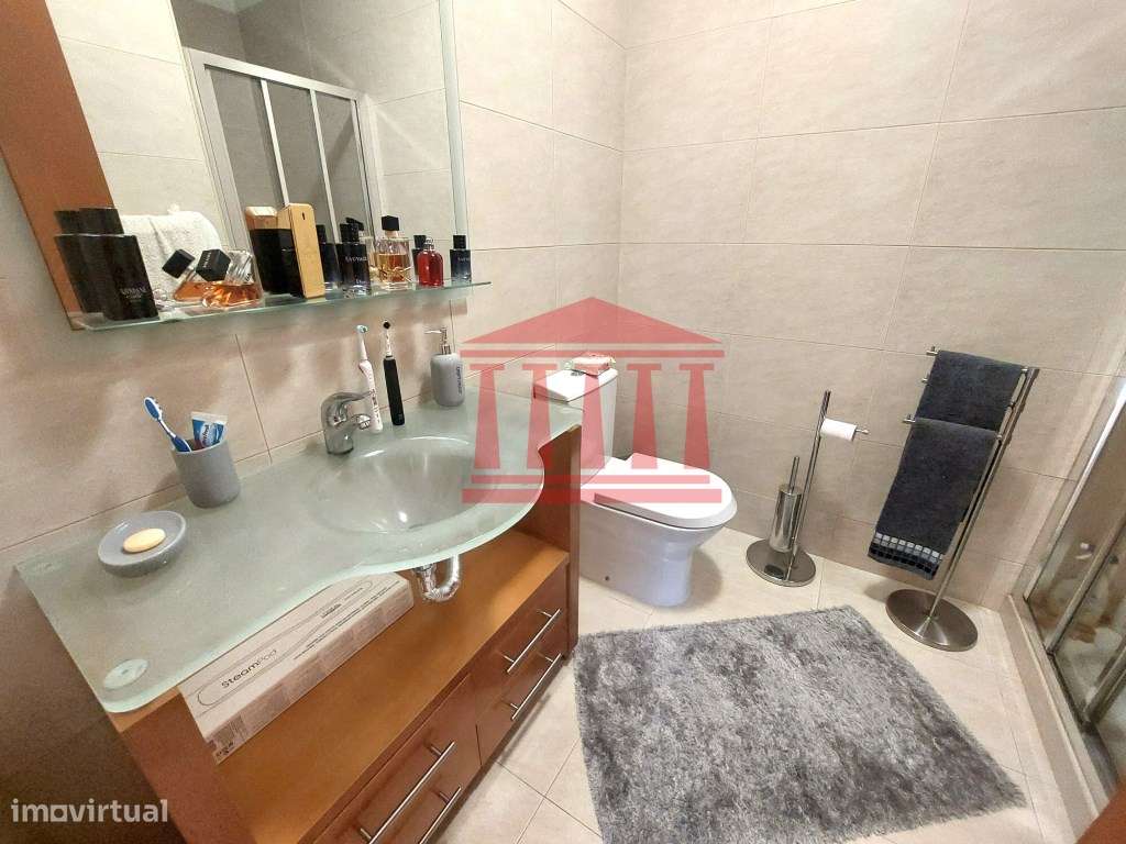 MORADIA V4 SEMINOVA-17