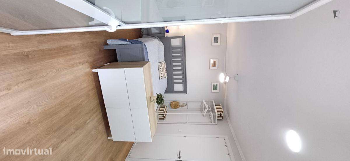 Quarto - localizado em Arroios Lisbon - Grande imagem: 4/10