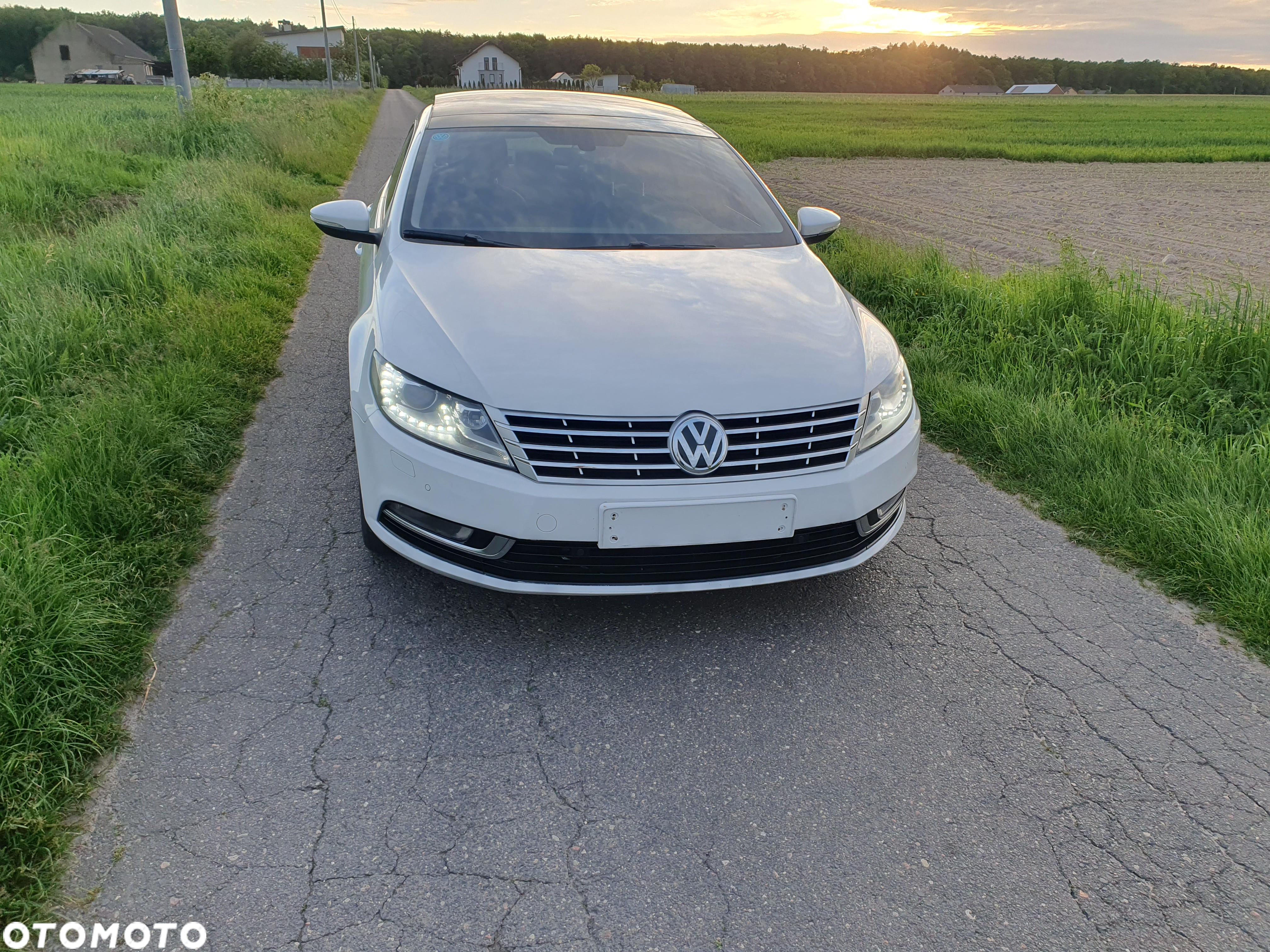 Volkswagen CC 2.0 TDI BlueMotion Technology DSG - 2