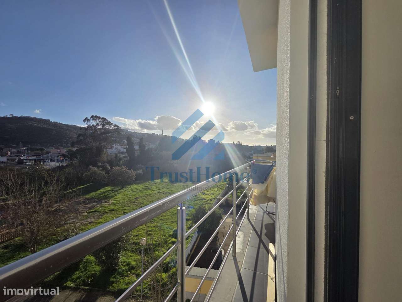 T3+1 em Alferrarede com 2 Box e arrecadação com 35m2 - Grande imagem: 5/33