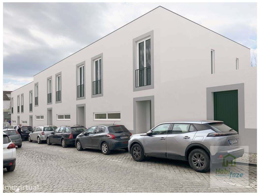 Moradia T3 com Piscina - Centro Histórico de Évora-5