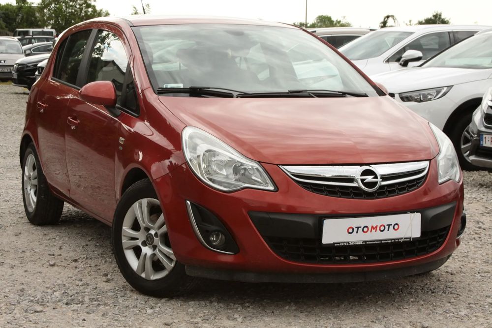 Opel Corsa D 1.4 16V Color Elegance 2011