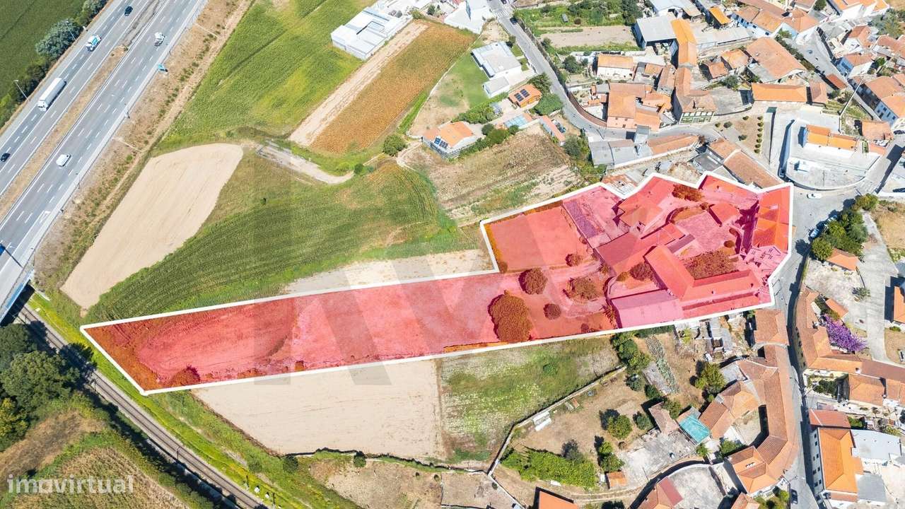 Quinta T3+2 com terreno e potencial de construção em Matosinhos-35