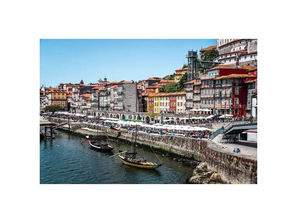 Apartamento T2 no coração da cidade do Porto-9