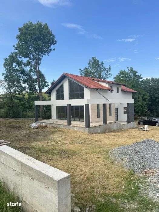 Casa idividuala , 144 mp utili zona  Salicea - Imagine principală: 2/2