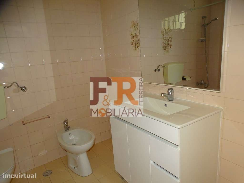 Moradia Duplex T2+1 com sótão aproveitável e Garagem Quinta do Cond...-37