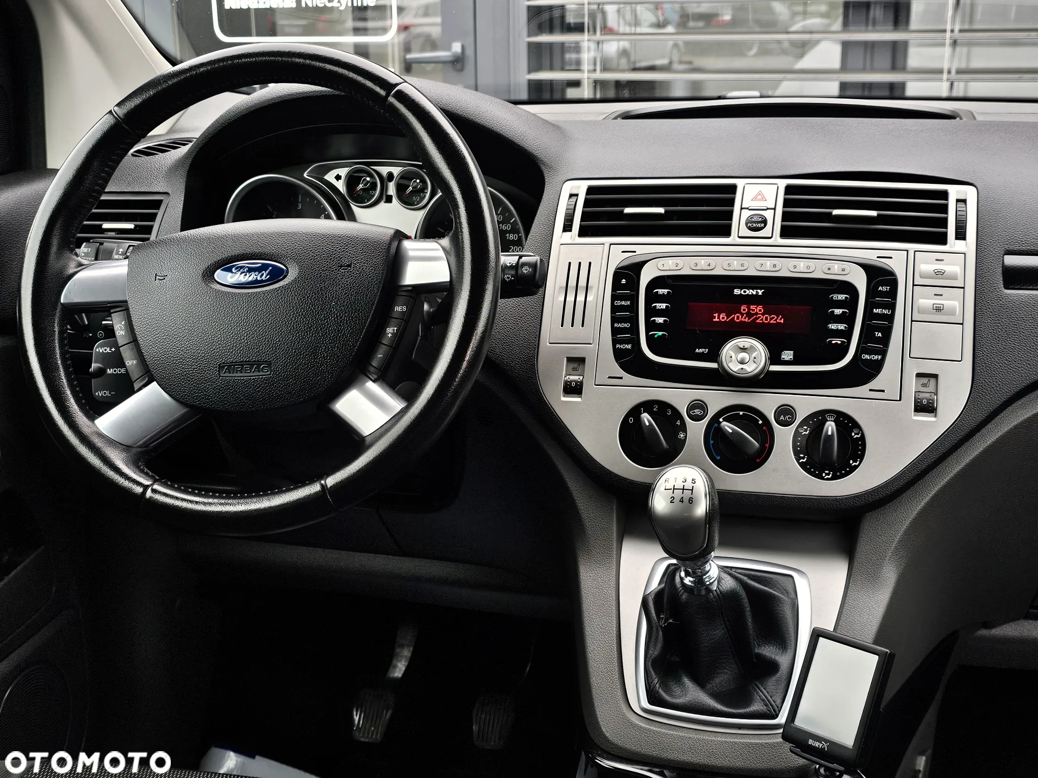 Ford Kuga 2.0 TDCi 2x4 SYNC - 7