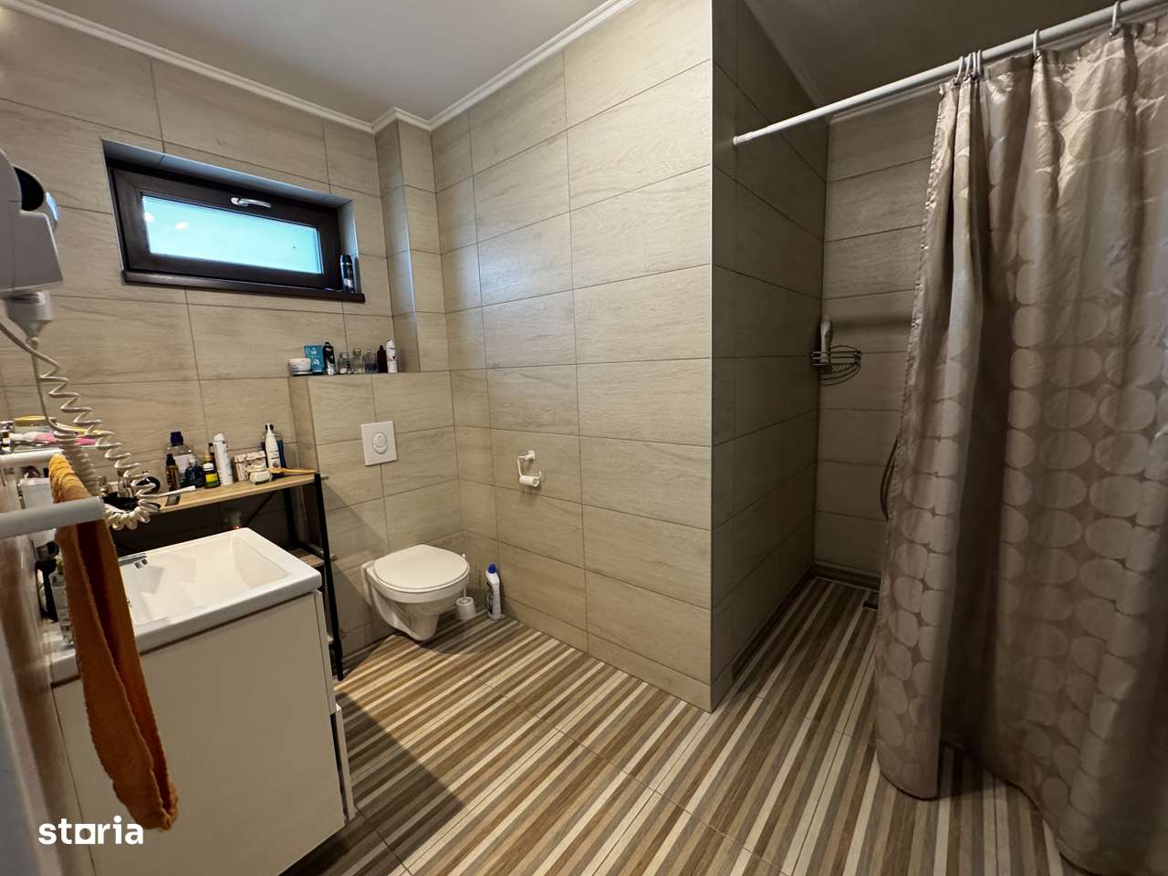 Casa/ Spatiu comercial Mioveni, Robea, 6 cam, 400mp, Zona Rezidentiala-4