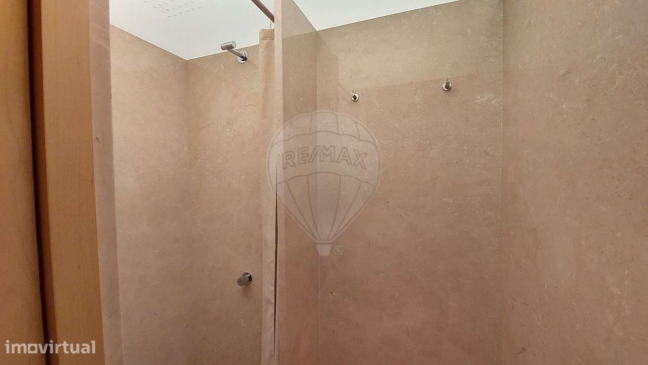 Outros - Comercial  para arrendamento - Grande imagem: 4/8