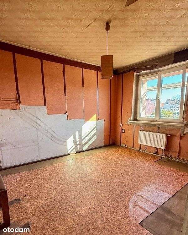 duża kawalerka do remontu-3