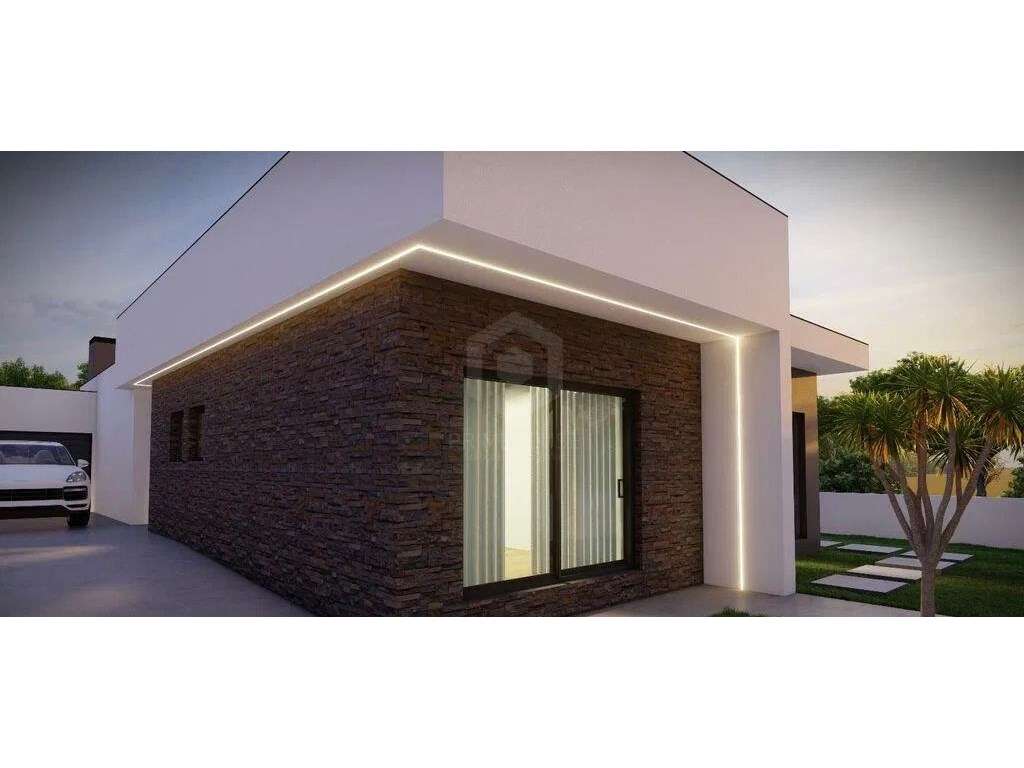 Moradia terrea T3 +1 com piscina em Pinhal do General - Grande imagem: 2/36