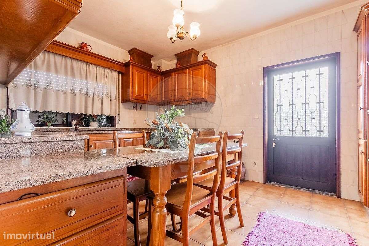 Moradia T4 em Serafão, concelho de Fafe - Grande imagem: 4/26