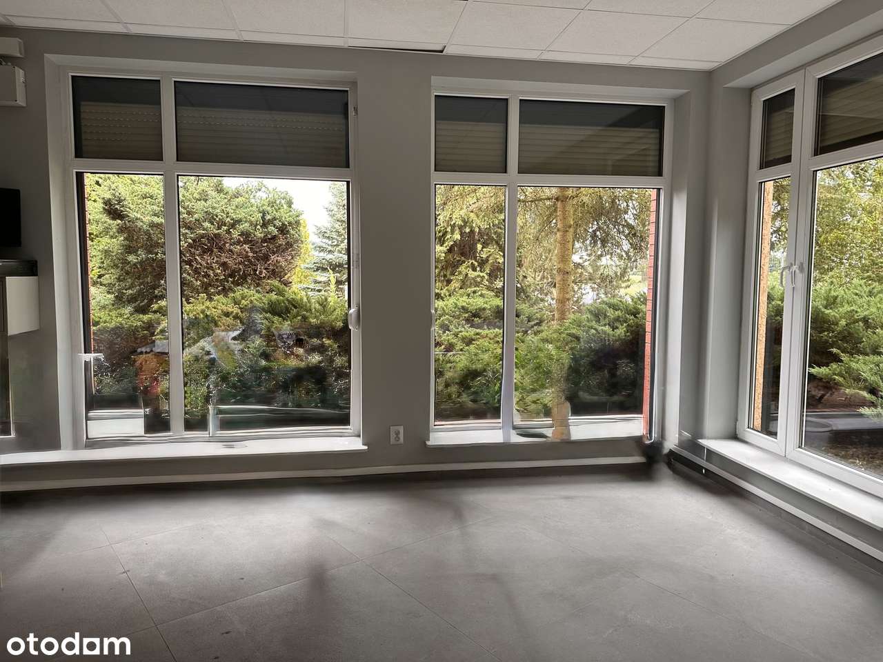 Hale produkcyjno-magazynowa z pom biurowymi. 1540zł/ m2-16