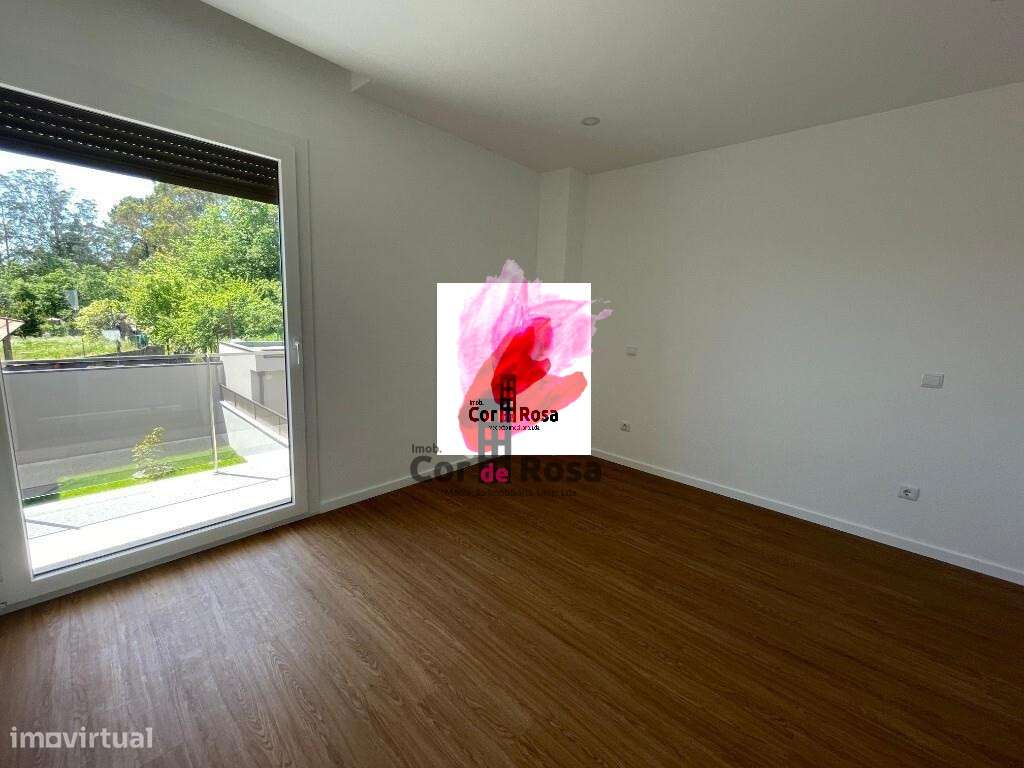 última moradia para venda – T3 gaveto Arões...-11