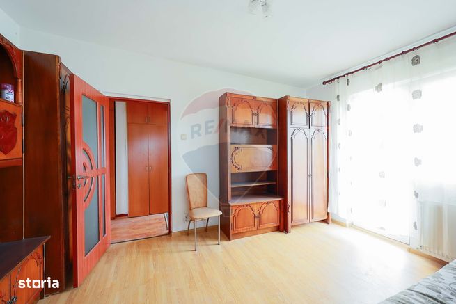 Apartament cu 2 camere de vânzare în zona Rogerius