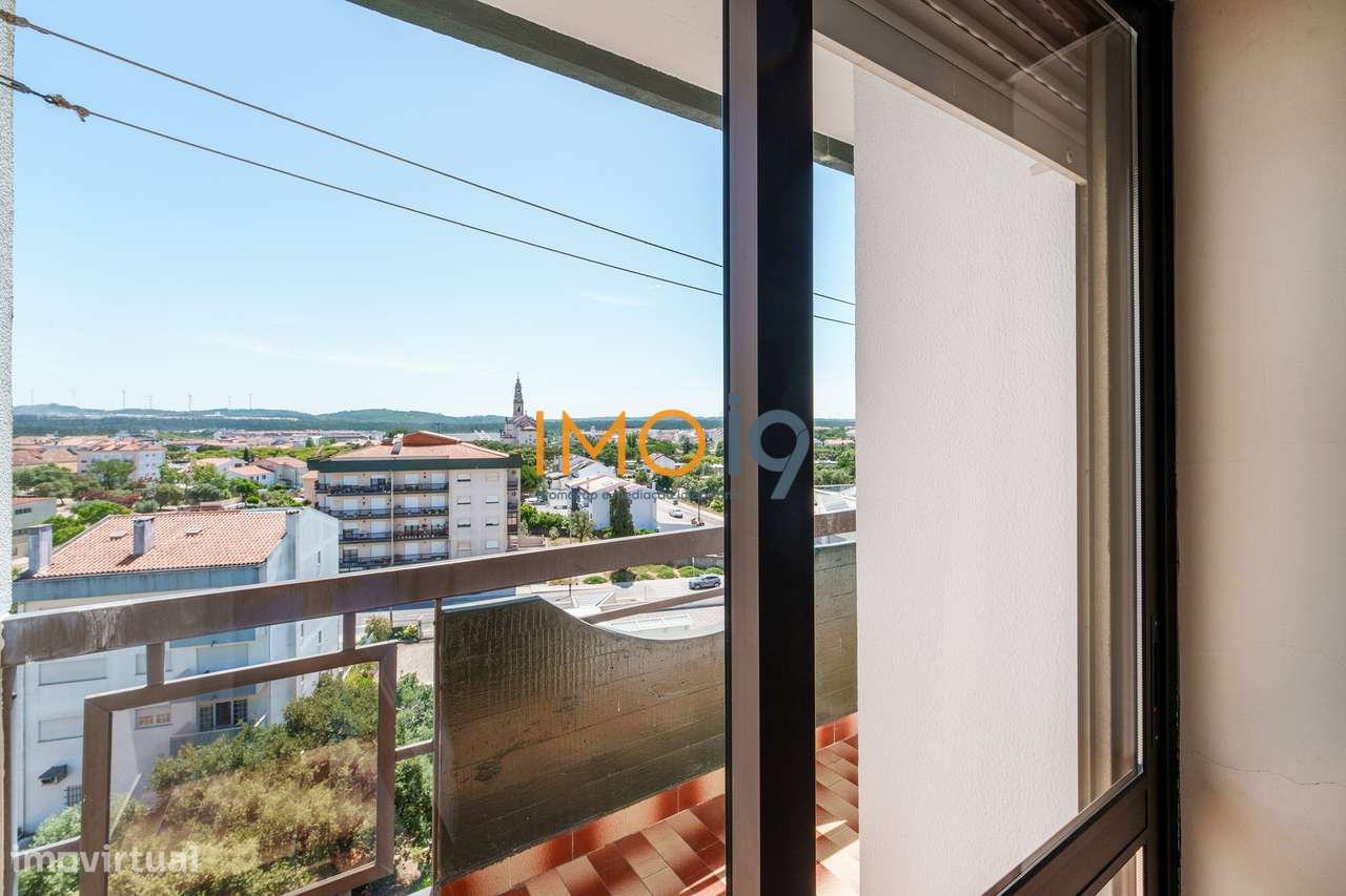 Apartamento T3 com vista para o Santuário - Fátima-22