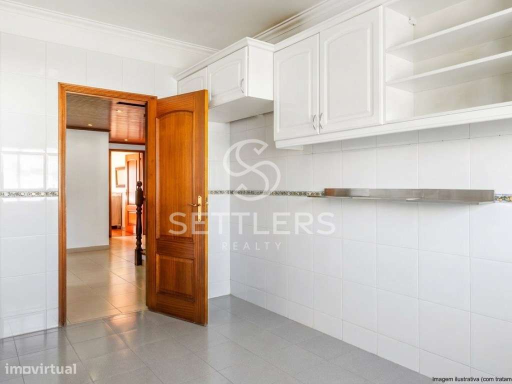 Apartamento T2+1 - Parede-12