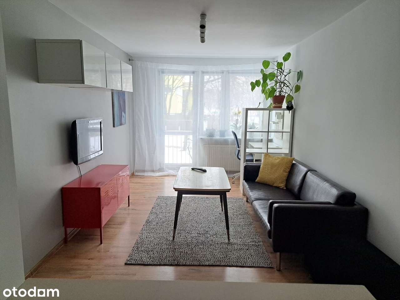 Na sprzedaż przytulne mieszkanie 40 m² na parterze Os przyjaźni Poznań-3