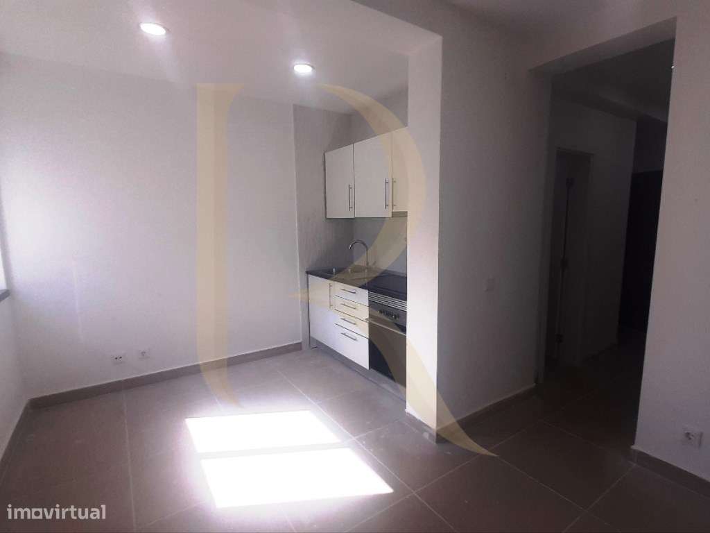 Apartamento remodelado T1 na Torre da Marinha - Grande imagem: 4/7