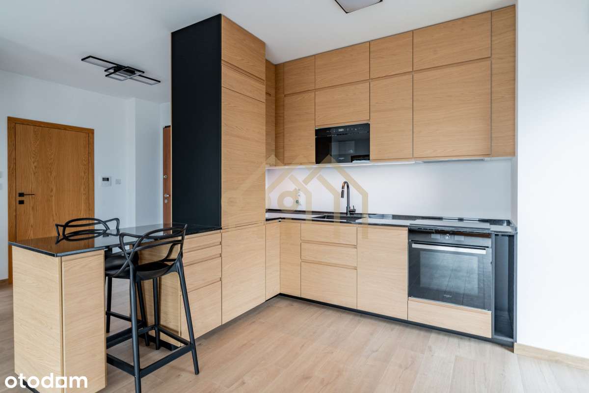 Apartament z bezpośrednim widokiem na Port Gdański-2