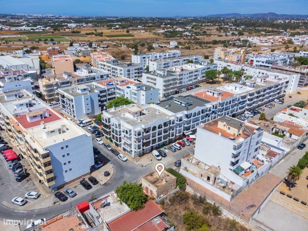 Terreno com Casa em ruínas no Centro de Olhão-18