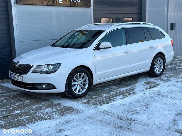 Skoda Superb 2.0 TDI Ambition DSG - 19