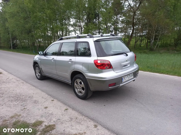 Mitsubishi Outlander 2.0 Sport 4WD - 12