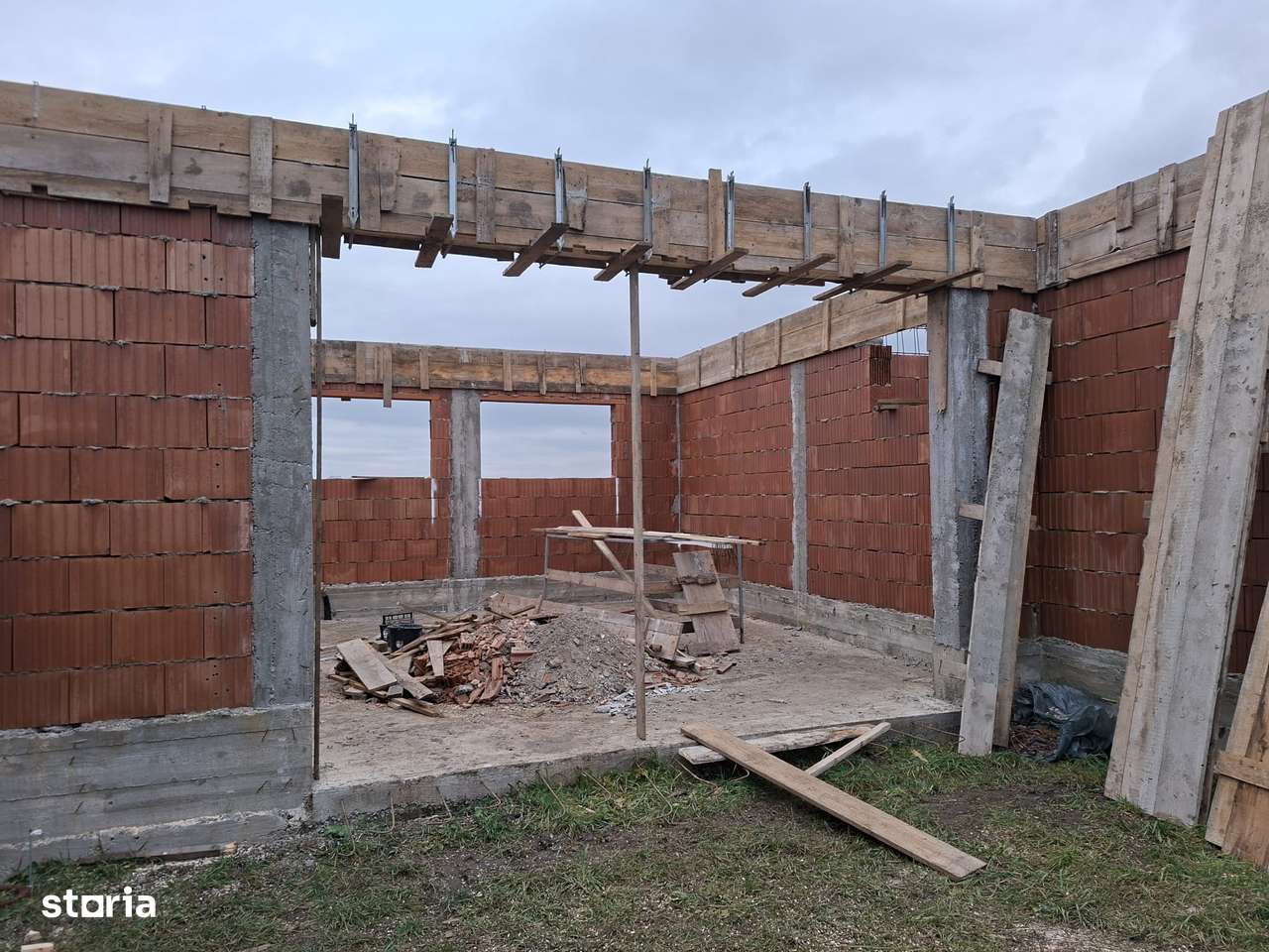 Vanzare casa noua in constructie cu autorizatie Stupini Brasov-7