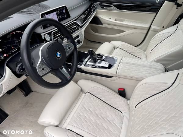 BMW Seria 7 740Ld xDrive mHEV - 4