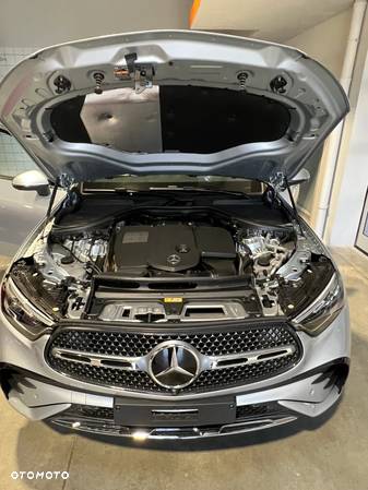 Mercedes-Benz GLC 300 d 4-Matic AMG Line - 19