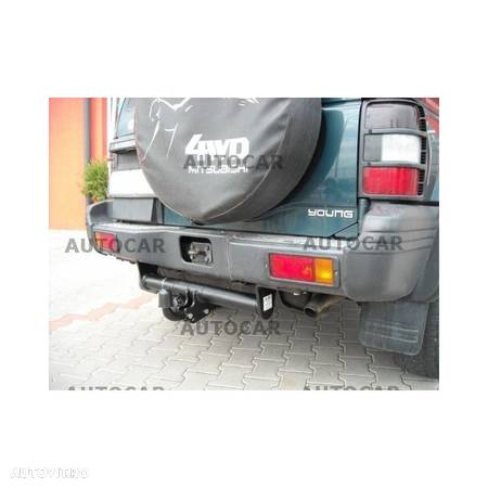 Carlig de remorcare pentru MITSUBISHI PAJERO - 3/5usi., ( V2/V4 ) - sistem semidemontabil -cu suruburi - din 1991 pana 2002/02 - 10