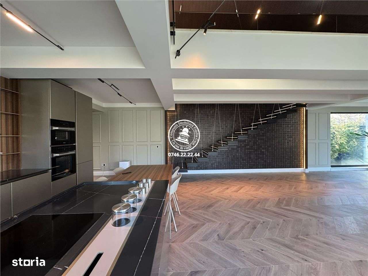 Vila de vanzare Tatarasi - Imagine principală: 5/17