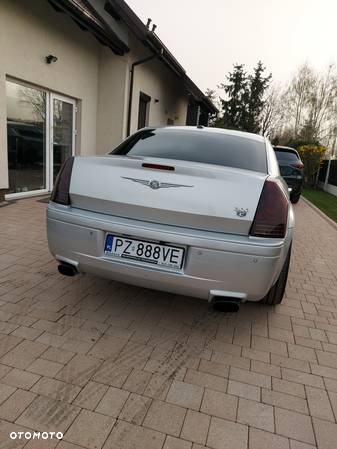 Chrysler 300C 5.7 Automatik - 8