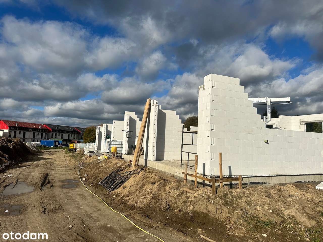 Nowoczesny bliźniak Osów-pompa ciepła, rekuperacja, światłowód, ogród - Pełny obrazek: 5/8