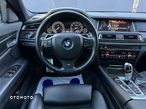 BMW Seria 7 740i - 8