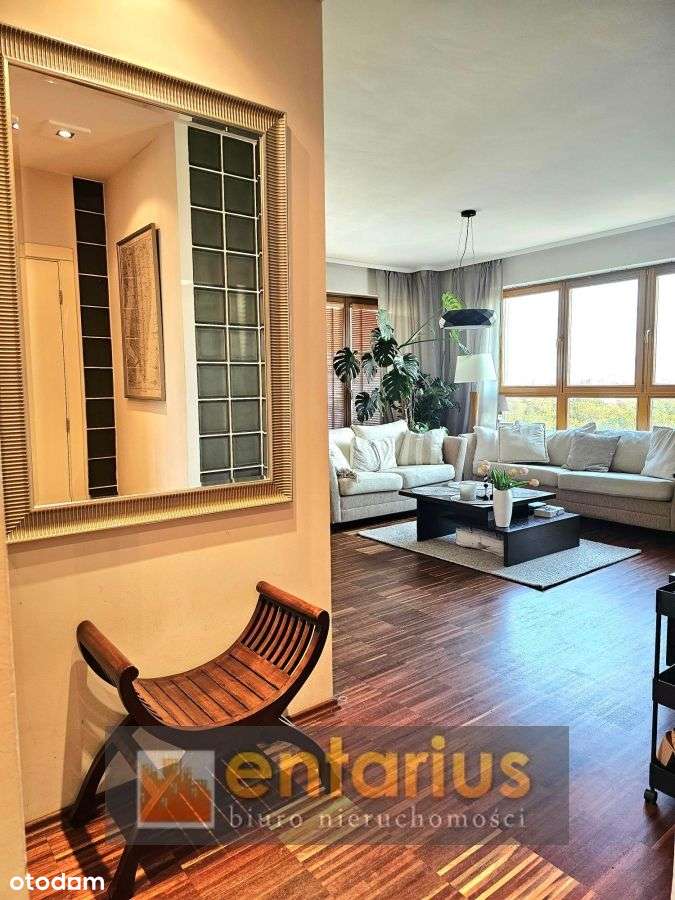 Apartament z pięknym widokiem na Tor Wyścigów Konn-10