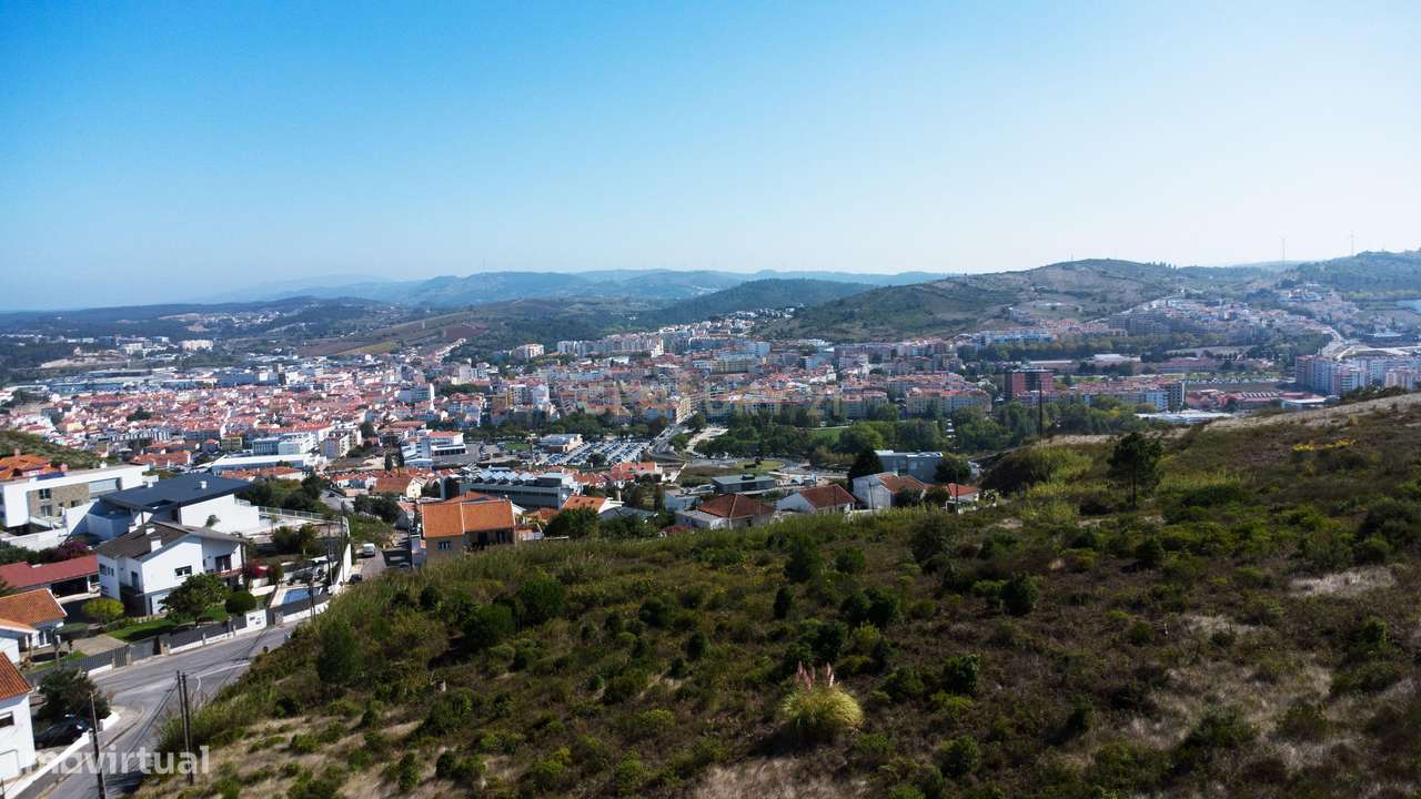 Terreno, 8 500 m², Torres Vedras (São Pedro, Santiago, Santa Maria do Castelo e São Miguel) e Matacães - Grande imagem: 4/7