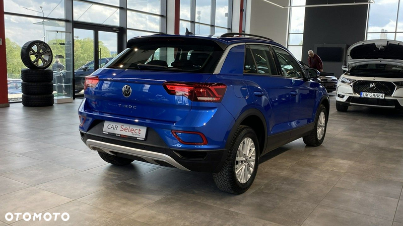 Volkswagen T-Roc - 9