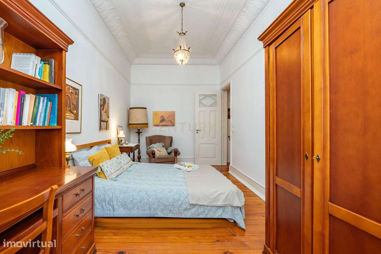 T3  (5 ass.) com terraço, elevador e arrecadação - Rua do Zaire-26