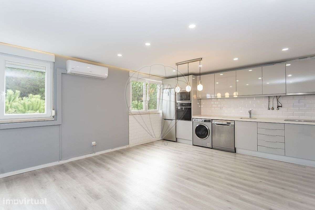 Apartamento T2 para arrendamento - Grande imagem: 4/4