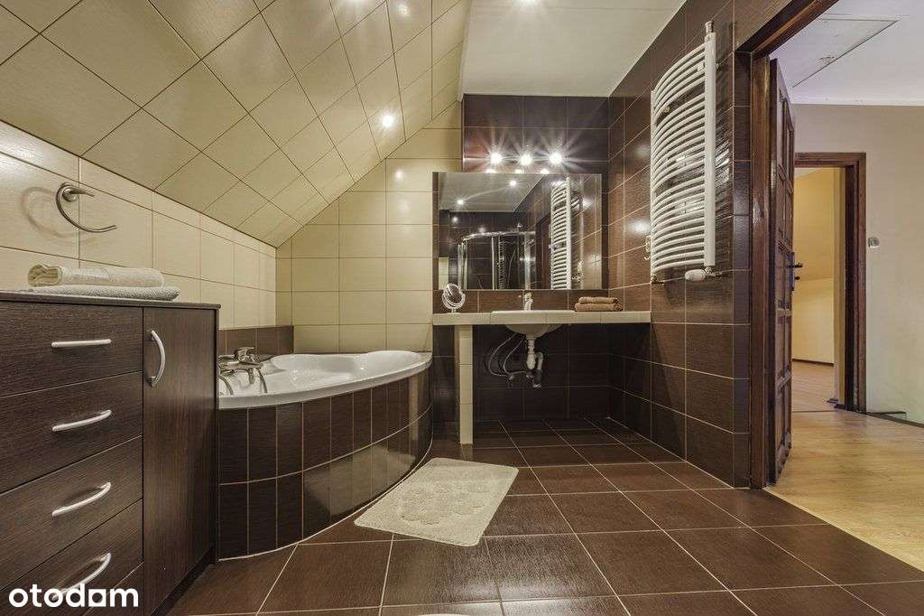 Dom z Ogrodem – Twoja przestrzeń na relaks-16