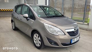 Opel Meriva 1.4 T Design Edition