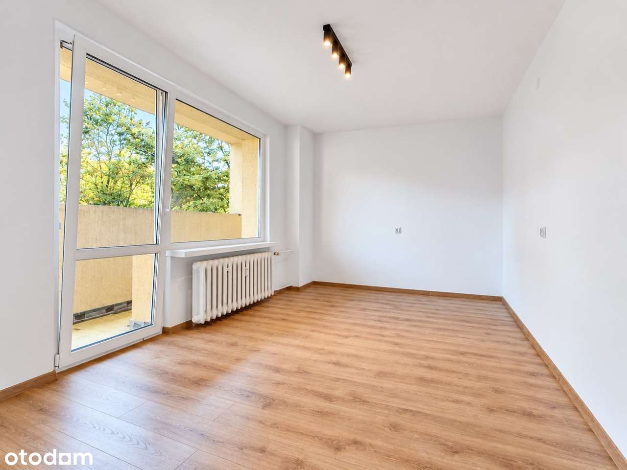 3 pokoje | osobna kuchnia | balkon | 2 piętro