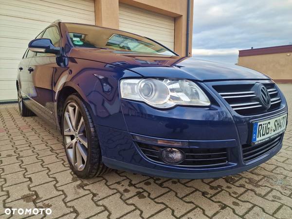 Volkswagen Passat Variant 2.0 TSI R-Line Edition - 2