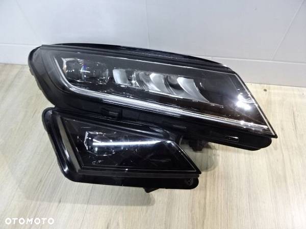 SKODA KAROQ LAMPA FULL LED PRAWA 57B941016E - 1