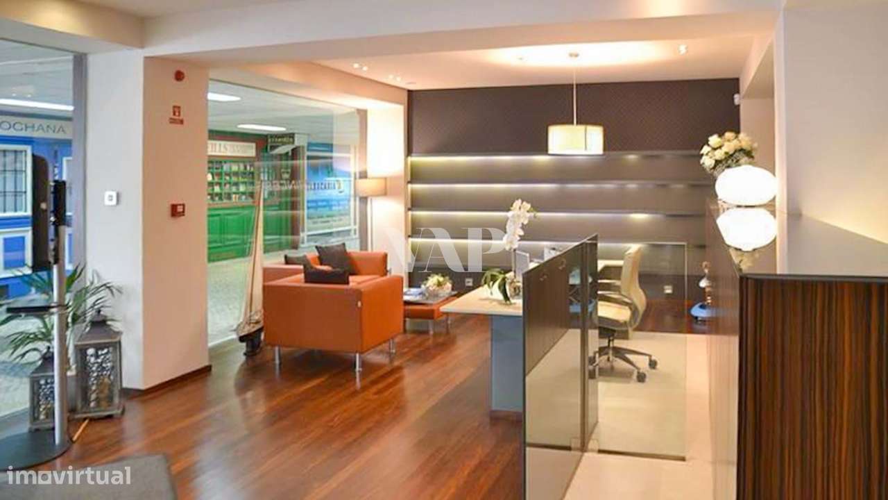 Espaço comercial para arrendamento na Marina de Vilamoura - Grande imagem: 2/7