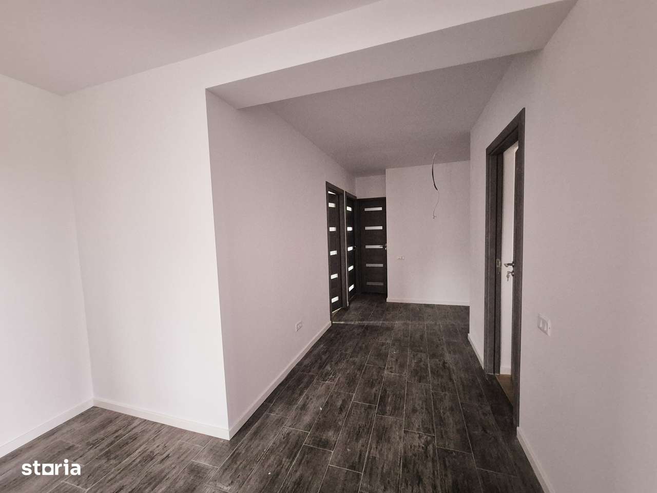 Casă modernă, nou construită, Dumbrava Roșie-14