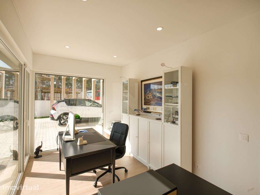 Moradia Moderna com Piscina Privada, para venda, Óbidos - Grande imagem: 3/45